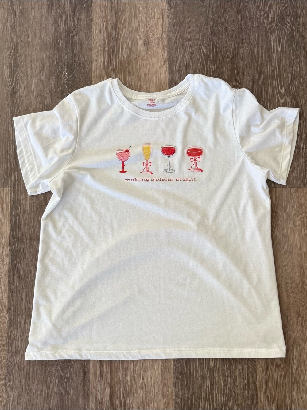 Holiday Time “Making Spirits Bright” Graphic Tee 🍸✨